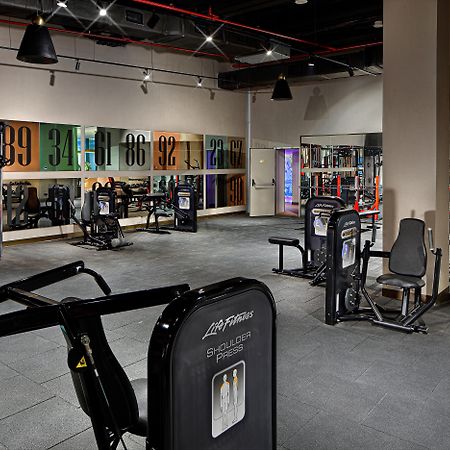 ホテル Wanda Vista イスタンブール エクステリア 写真 Anytime Fitness in Hyderabad, India
