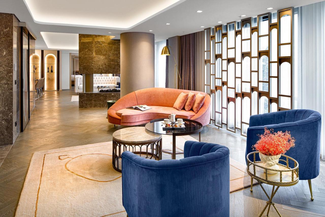 ホテル Wanda Vista イスタンブール エクステリア 写真 The lounge at the 100 Queen's Gate
