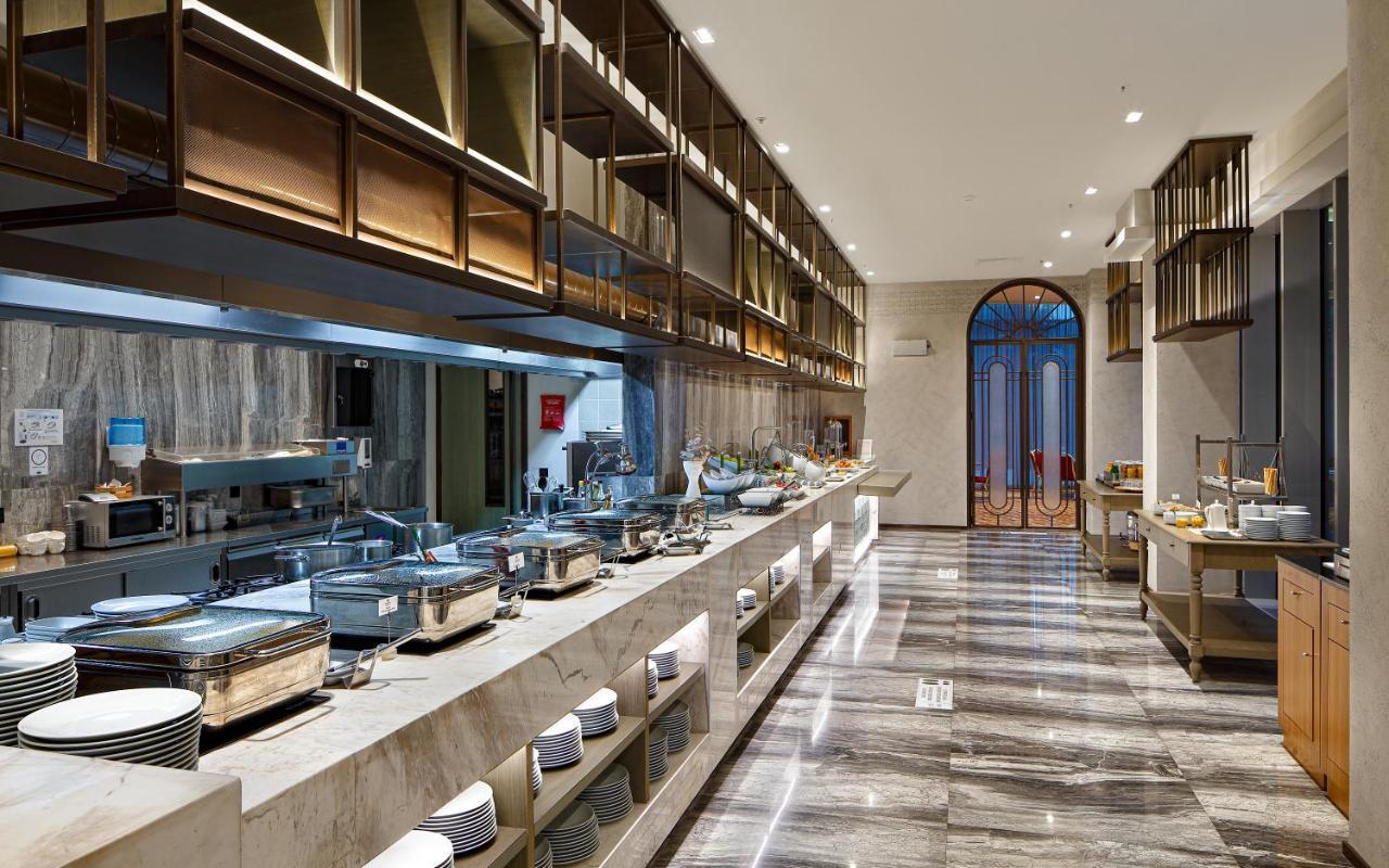 ホテル Wanda Vista イスタンブール エクステリア 写真 The buffet at the hotel